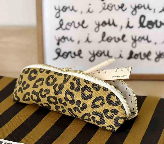 trousse à crayons Gaston léopard caramel