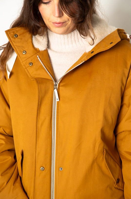 Parka Ficus ocre