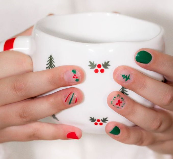 Coffret vernis à ongles nail art 2en1 - Noël + 1 porte clé offert