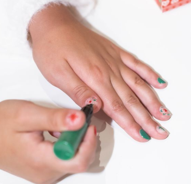 Coffret vernis à ongles nail art 2en1 - Noël + 1 porte clé offert