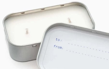 Bougie en boite Fleur bois épicé