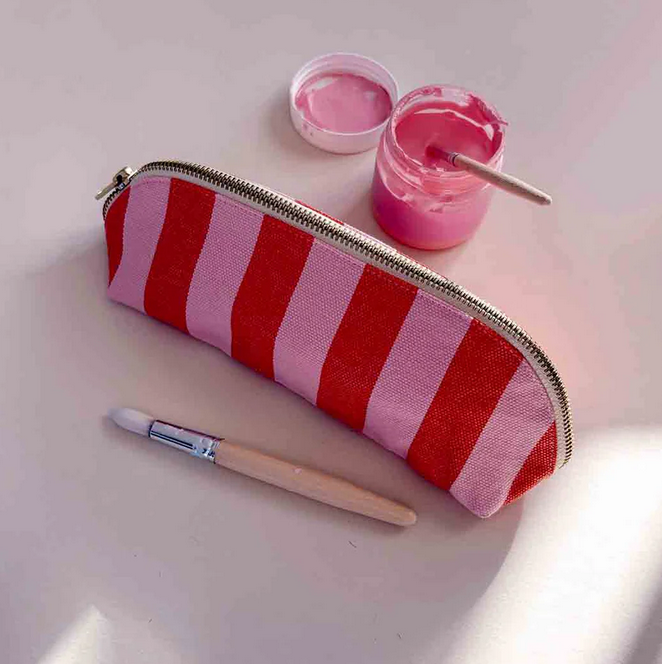 trousse à crayons Gaston rose rouge